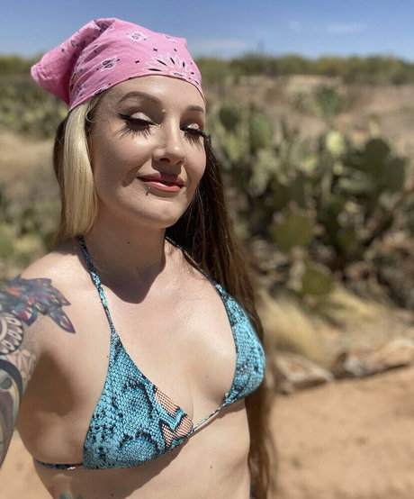 Sienna Day estrella caliente galería