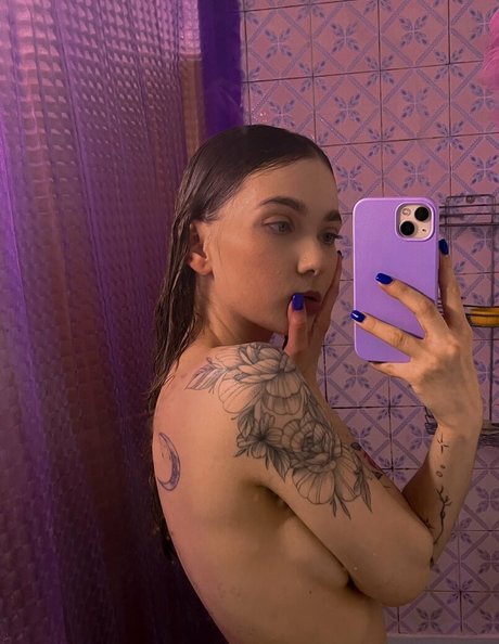 Natalblya estrella porno en alta definición galería