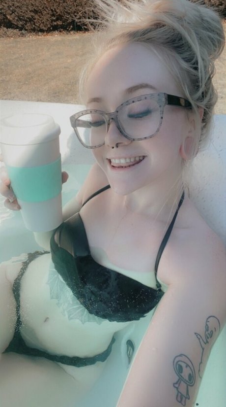 lilghoul desnudos de estrellas porno foto