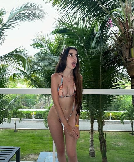 Nayi Martinez modelo exclusivo imágenes