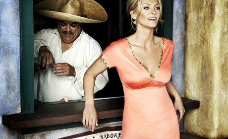 Natasha Henstridge modelo hermosa imágenes