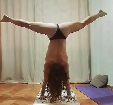 Tunaapari estrella porno atractiva galerías