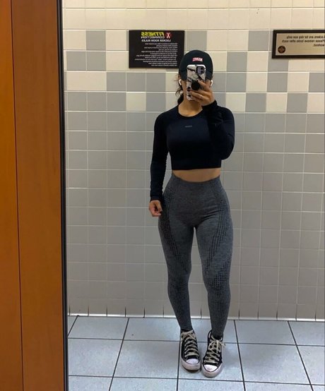 Roxanne Perez estrella porno galería