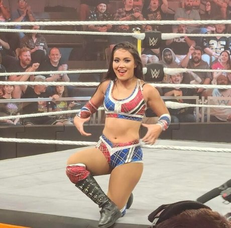 Roxanne Perez sexo modelo fotos