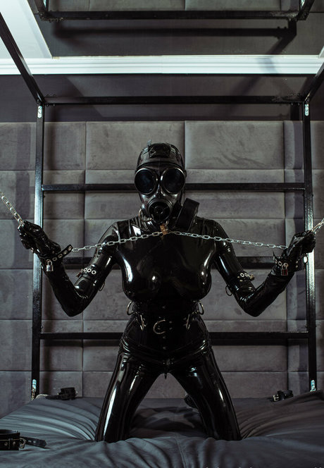 rubbobject doll xxx estrella porno galería