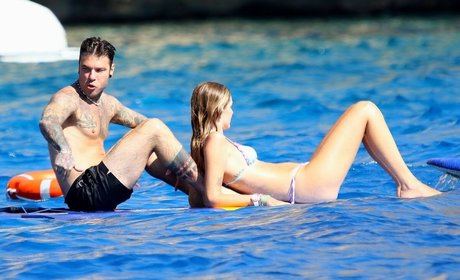 Chiara Ferragni arte modelo galería