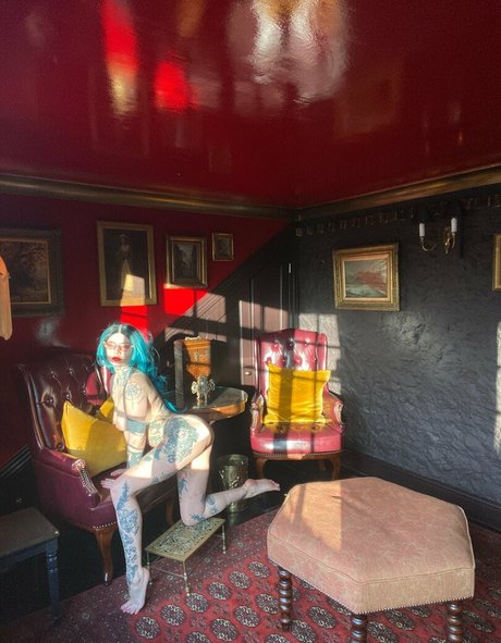 Katsandcrows modelo sexy fotos