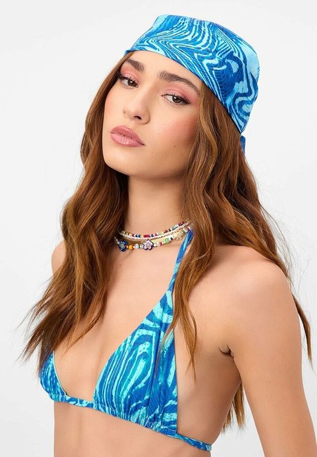 Bianca Finch modelo caliente archivo