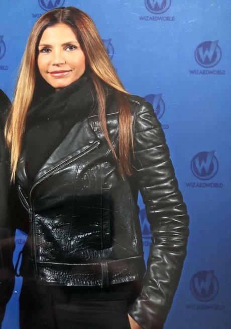 Charisma Carpenter actriz de desnudos imagen