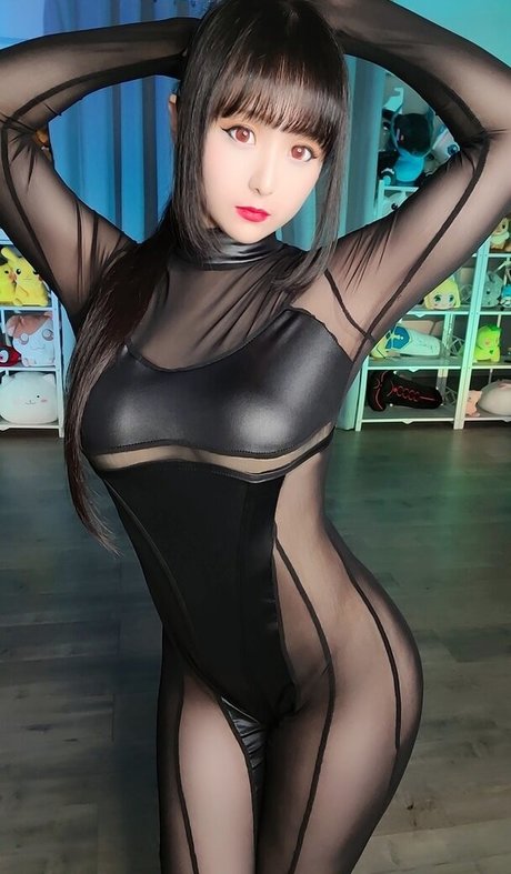 monamisa modelo xxx archivo