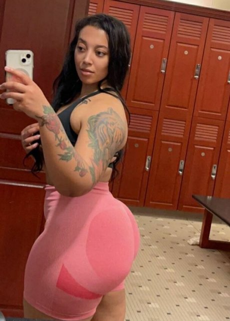 Ekassii estrella desnuda galerías