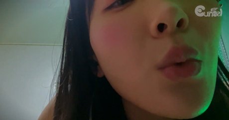 Eunzel ASMR estrella porno recopilación