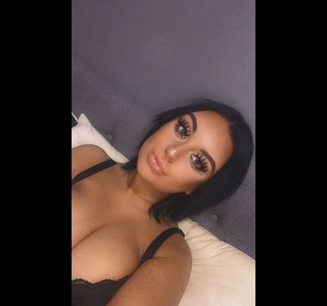 Ellise Clarke estrella porno bonita imágenes