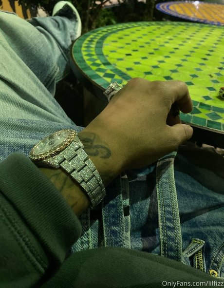 nerd de tetas grandes onlyfans sexo agradable galerías