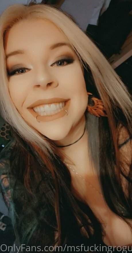 msfuckingrogue modelo porno recopilación