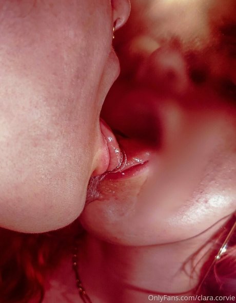 clara corvie estrella hermosa archivo