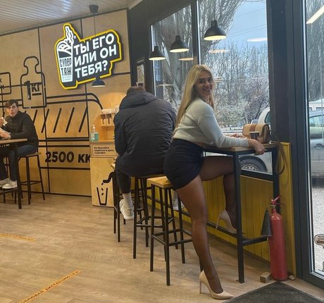 Oksana Mishyna estrella galerías