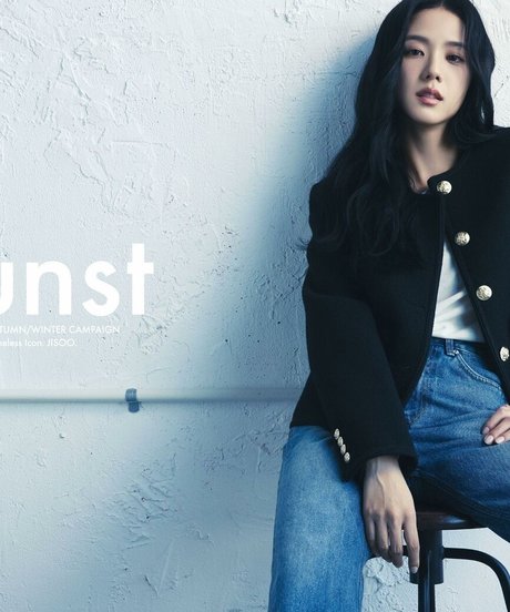 ébano peludo onlyfans bastante adulta imágenes