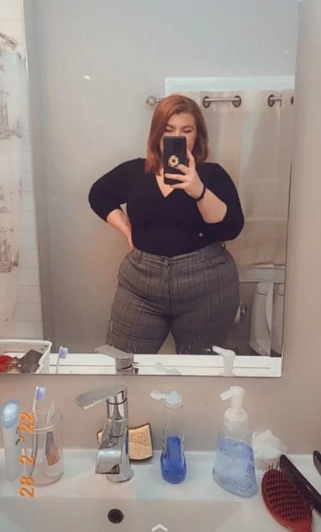 damned female modelo sexy galería