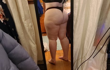 damned female Fotoaufnahmen