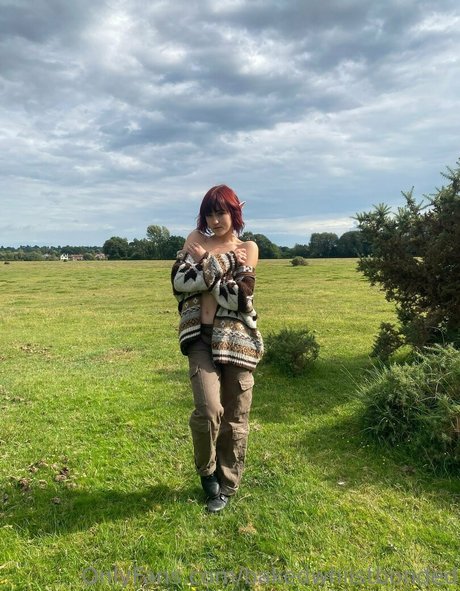 Bakedwhilstbonded actriz adulta archivo