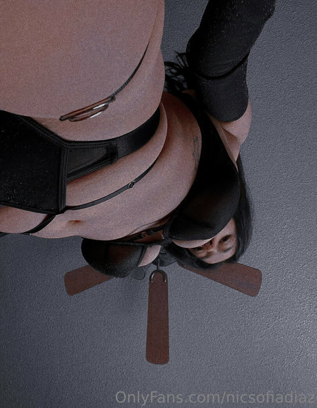 Nicsofiadiaz estrella de alta definición fotos