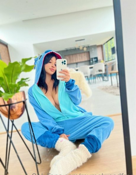 mymelwoodfree modelo superior foto