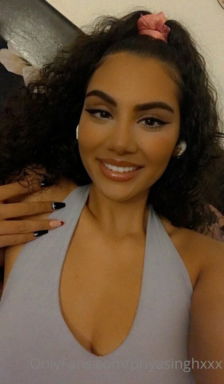 priyasinghxxx modelo pornografico archivo