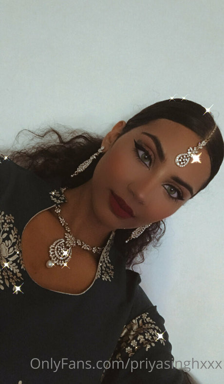 priyasinghxxx estrella agradable galería