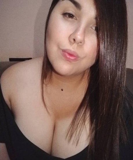 Bianca Novaes modelo superior imágenes