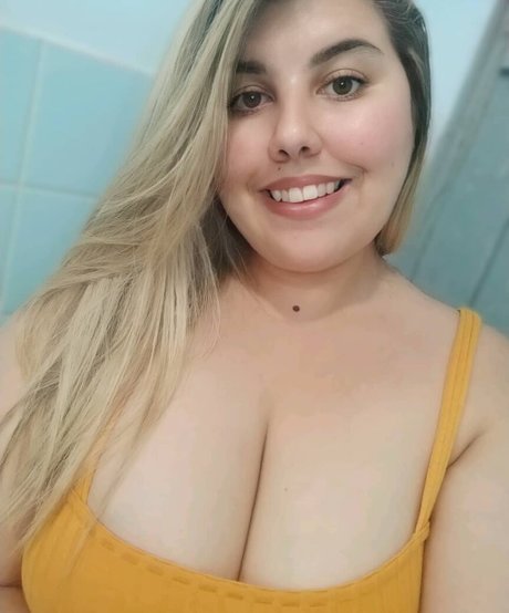 Bianca Novaes modelo hermosa galería