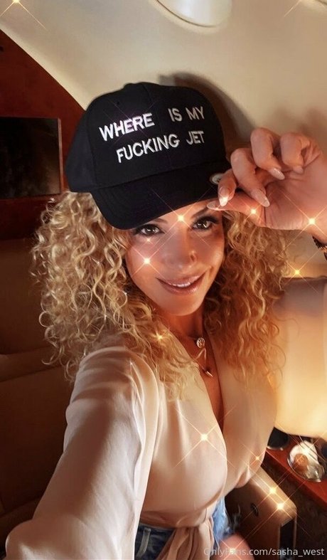 Sasha West estrella libre galería