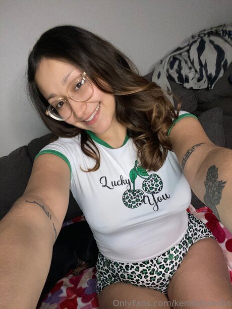 kendalljakobs linda estrella archivo