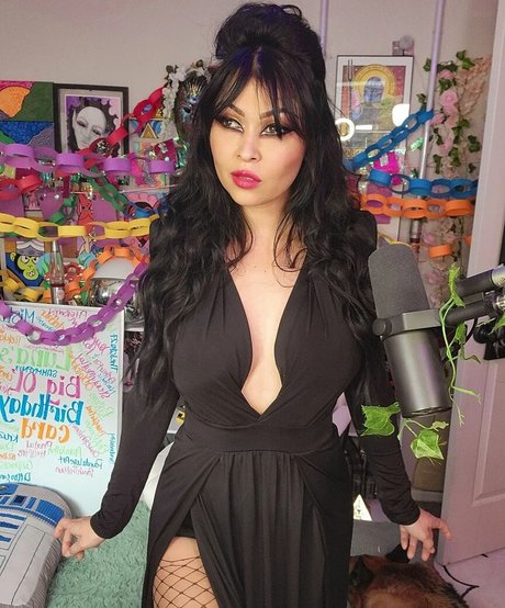 calcetines hasta el muslo onlyfans hermosa mejor fotos