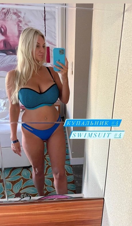 lesbianas jóvenes y mayores onlyfans xxx pornografico fotos