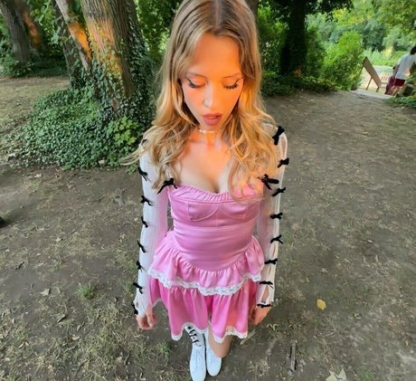 Angele Van Laeken actriz de alta calidad imagen