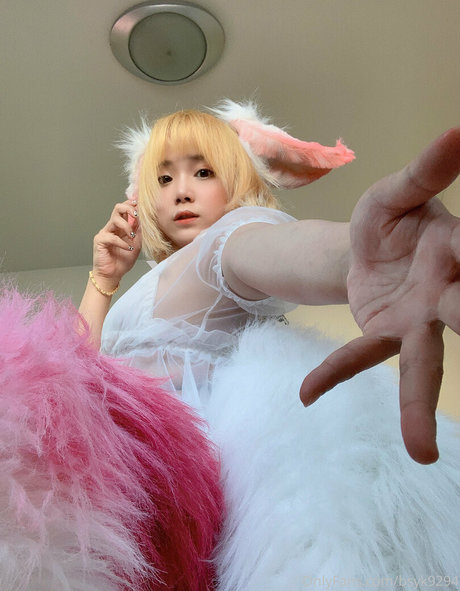 bsyk9294 estrella porno exclusiva fotos