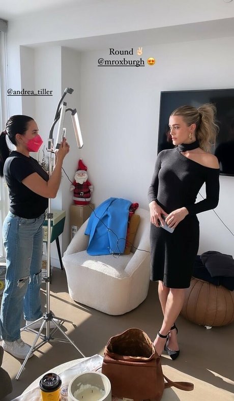 Melissa Roxburgh desnudos de estrellas archivo