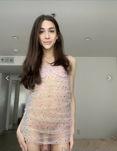 Uyuna estrella desnuda imagen