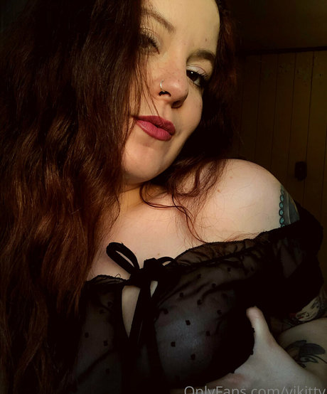 vikitty estrella caliente recopilación