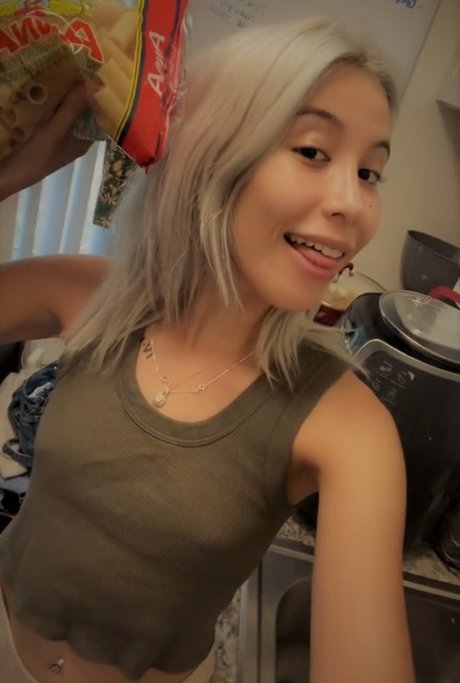 18 onlyfans mejor mejor foto