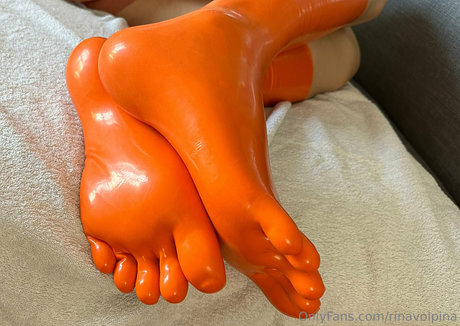 rinavolpina modelo mejor foto