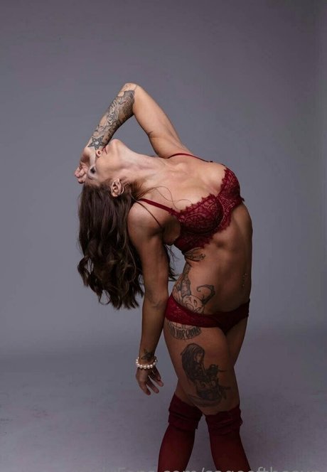 sageofthesun estrella porno hermosa galería