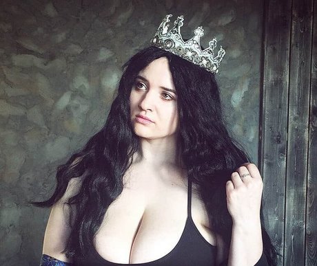 Curvy Goddesses buena estrella porno galerías