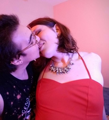 asteriafree69 actriz erótica imágenes