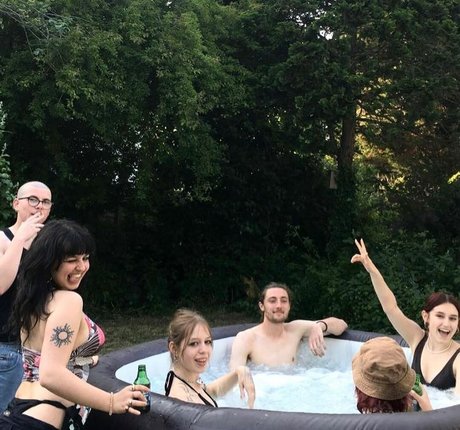 Maddy Adderley estrella porno xxx fotos