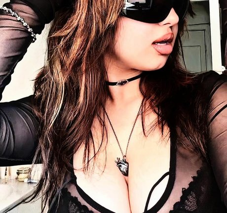 Maddy Adderley estrella porno del sexo archivo