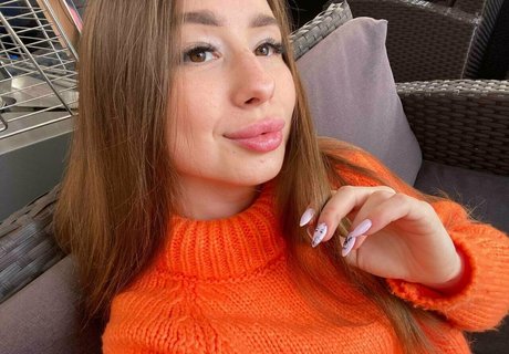 alicee kisss modelo desnuda galerías