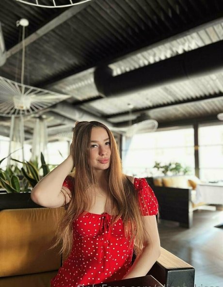 alicee kisss hermosa estrella porno galerías