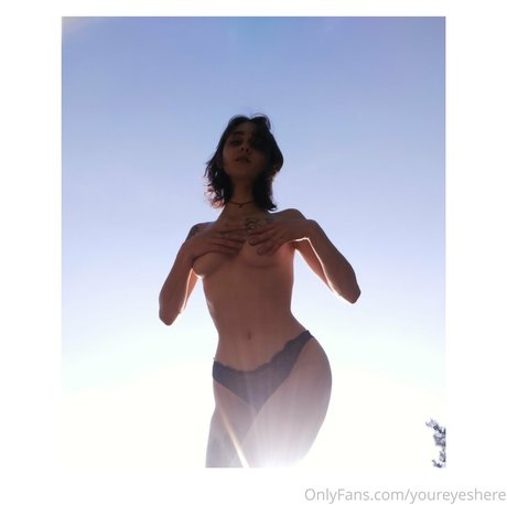 youreyeshere modelo pornografico imágenes